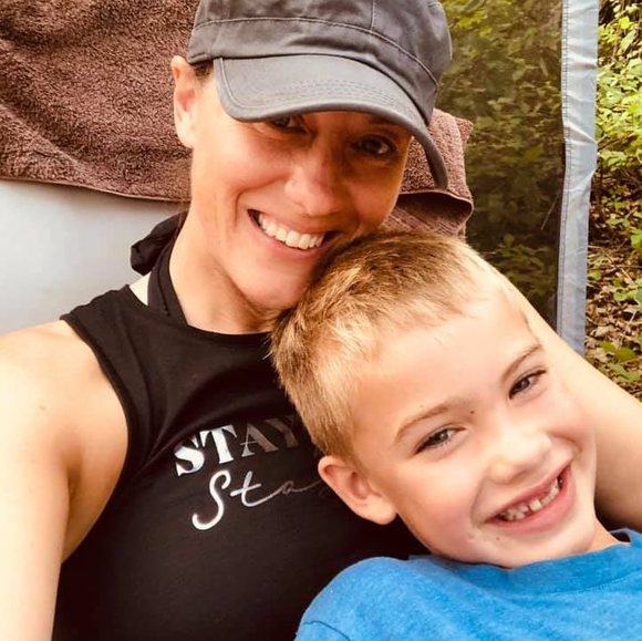 Meet your Posher, Crystal - Picture 1 of 1